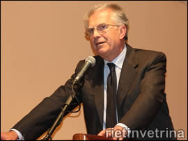 NELLA SEDE DEL PD LEZIONE SULLA COSTITUZIONE DEL SEN.LUIGI ZANDA