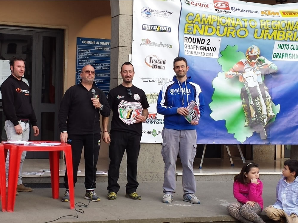 Interregionale Enduro FMI. Partenza esplosiva del Motoclub Terremoto Cantalice