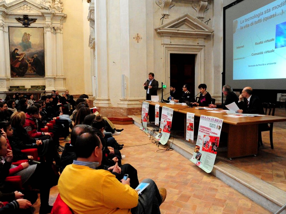 Ludodipendenza, affollato di giovani l’Auditorium Varrone  