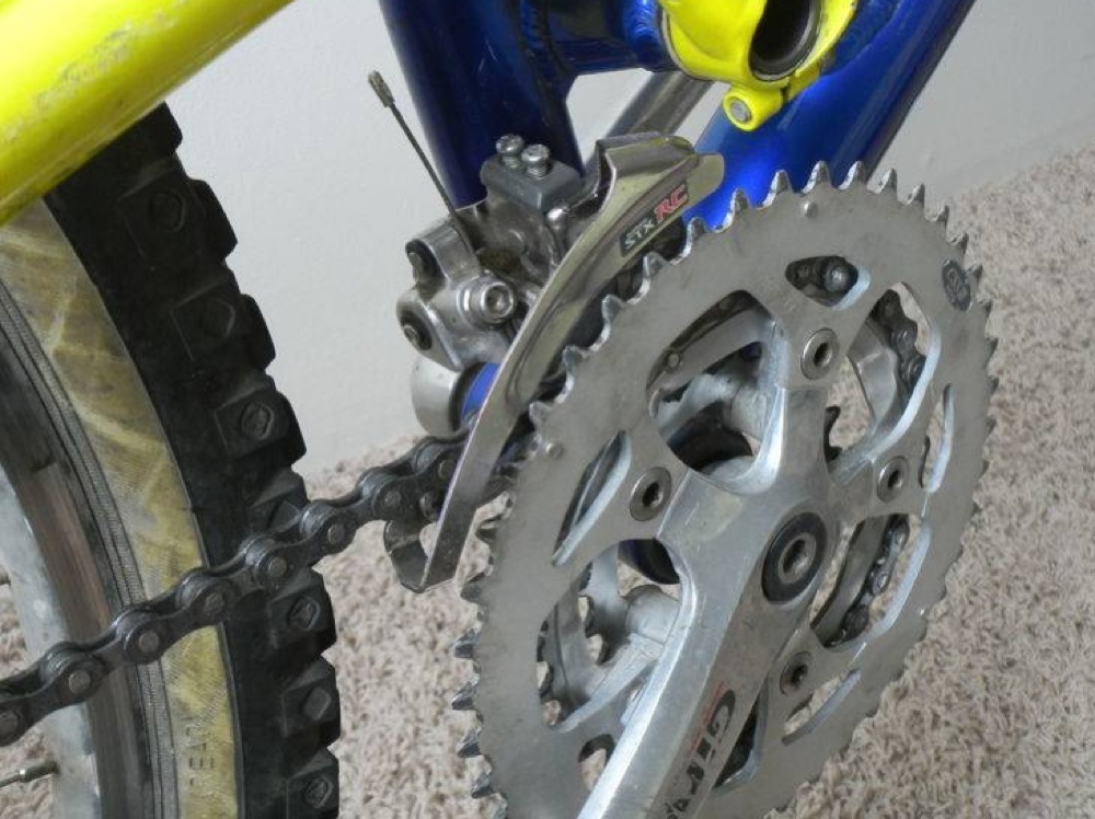15enne cade con la bici e batte la testa. Operato al Gemelli