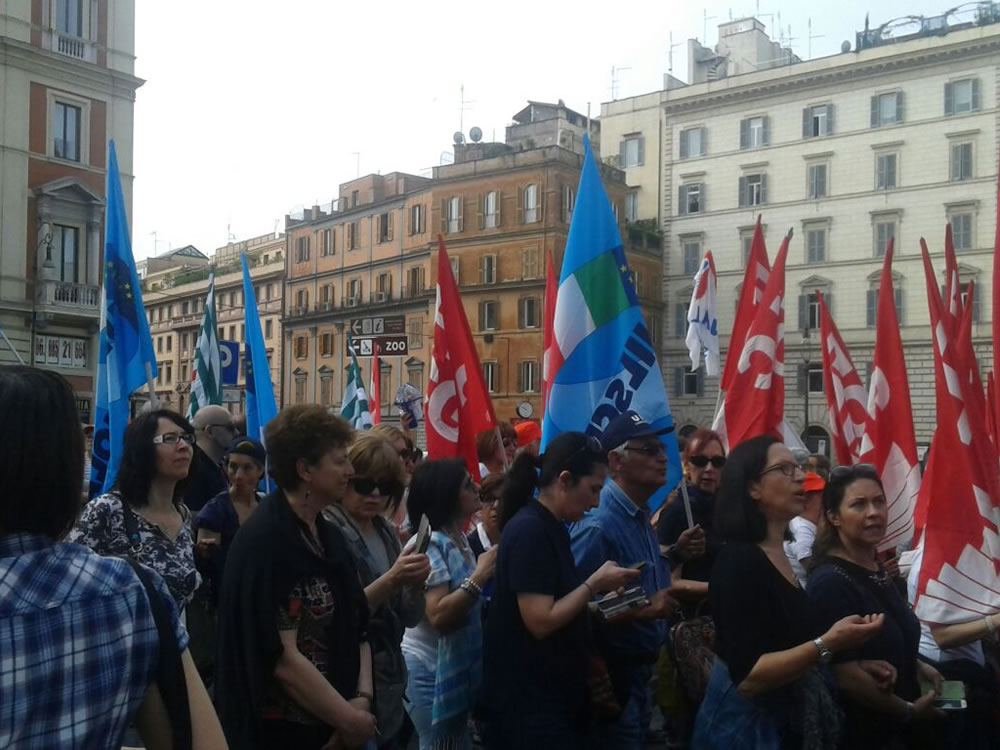 Riforma sì… ma non così, a Roma la protesta dei docenti reatini