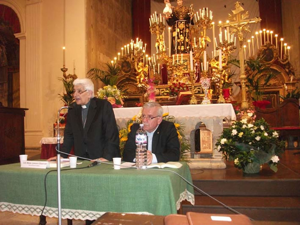 “Lettura dell'inno alla carità di San Paolo” illustrato da mons.Chiarinelli