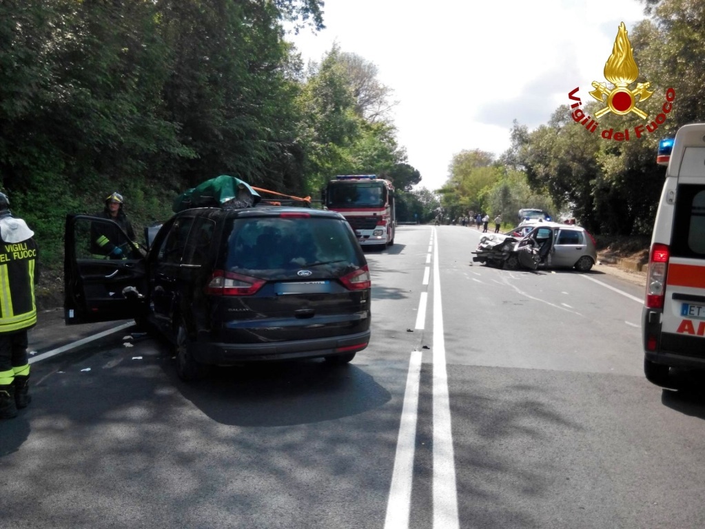 Domenica di pioggia ed incidenti. Gli interventi dei Vigili del Fuoco