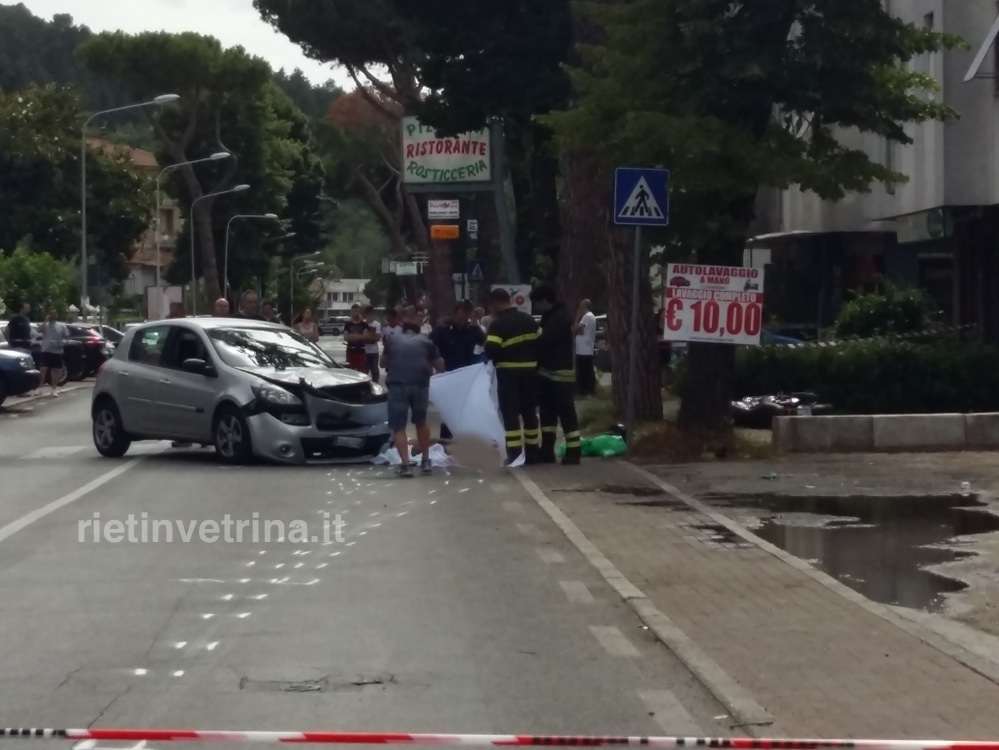 Incidente mortale a piazza Tevere. Un centauro morto