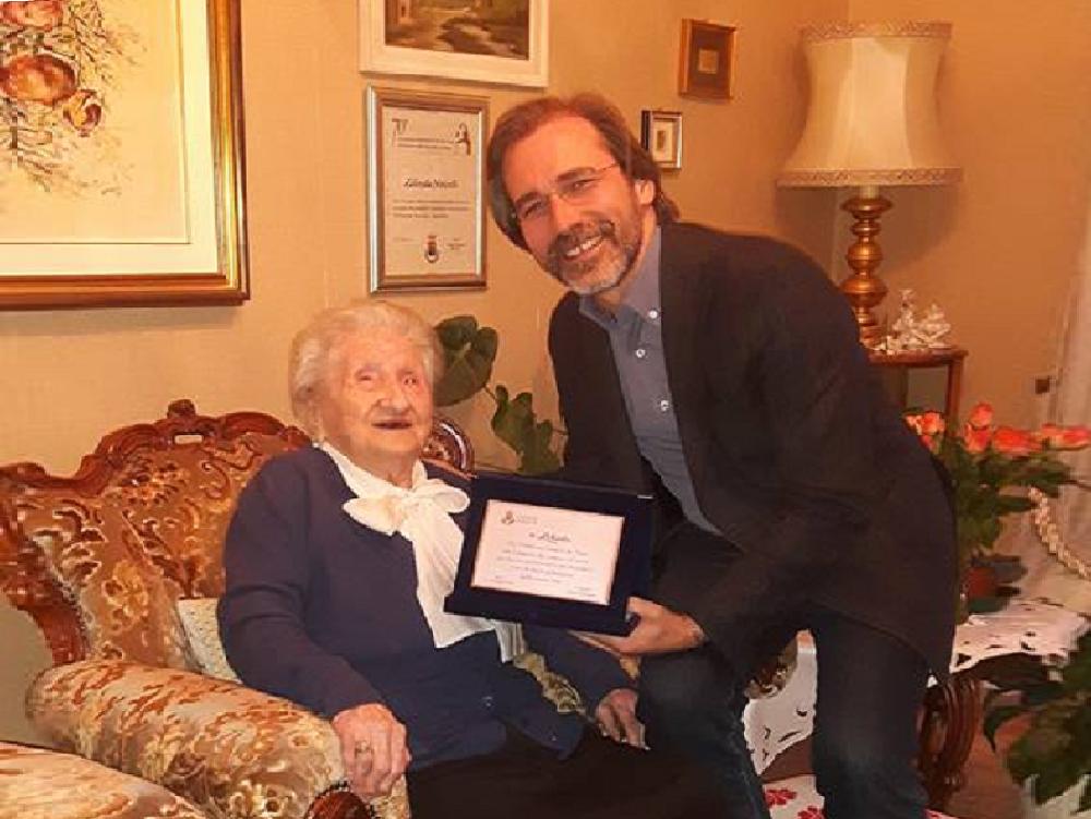 Petrangeli incontra Zelinda, la nonna più longeva di Rieti. Per lei 107 anni!