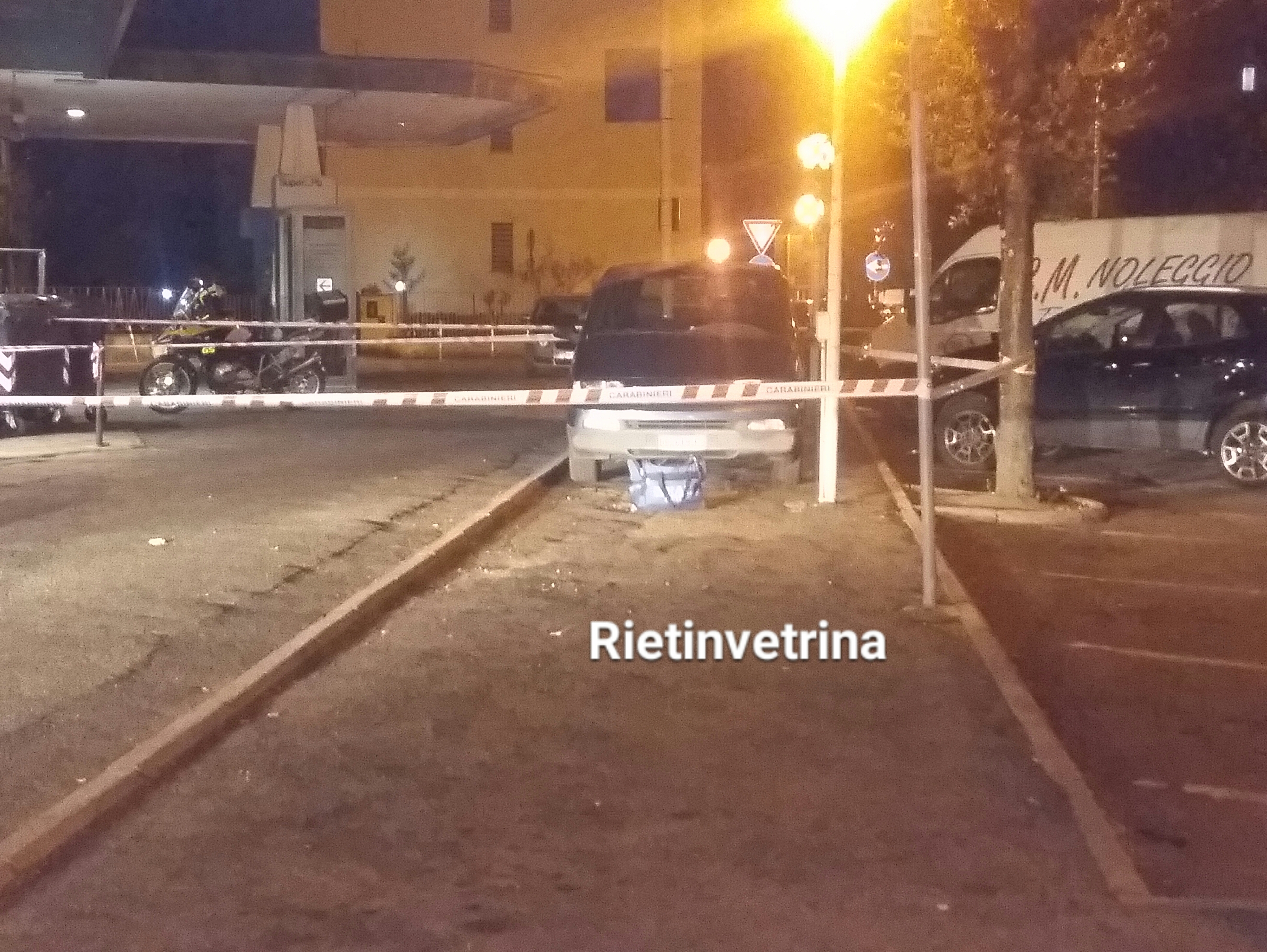 Borsa sospetta in via Verani. Chiamati gli artificieri
