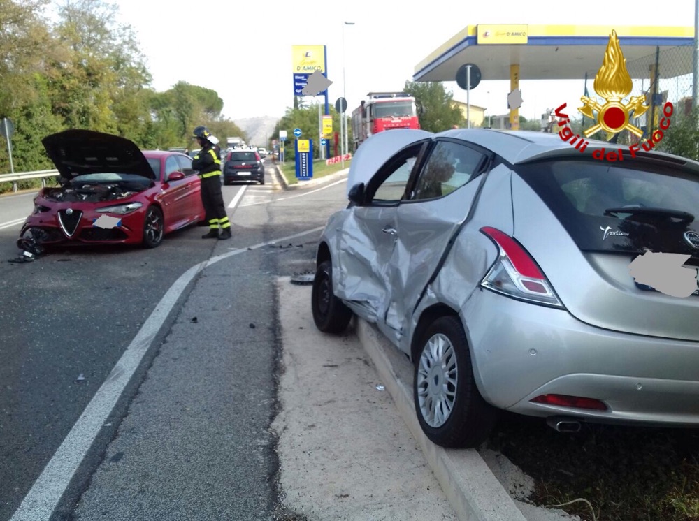 Incidente sulla Salaria per Roma. Un ferito