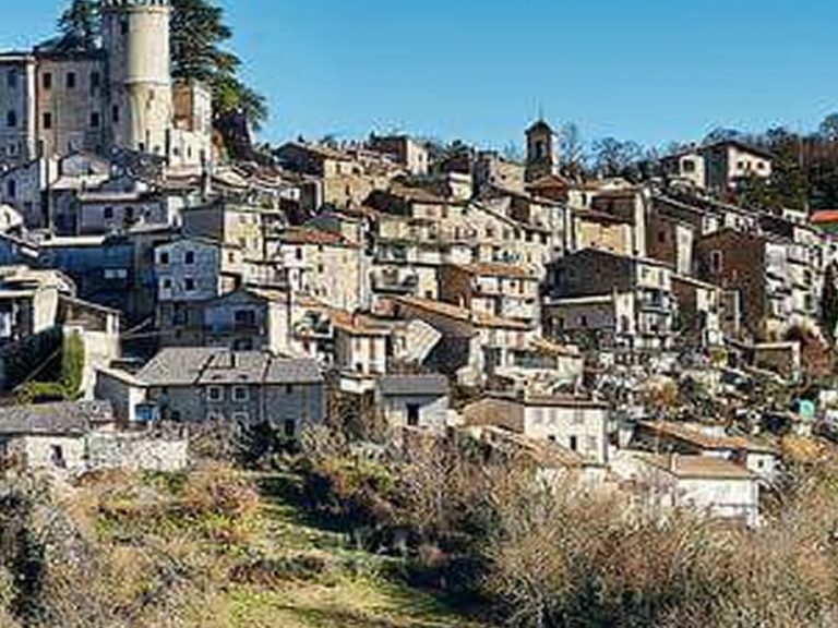 Il soldato Valentino Scanzani torna a casa. Il 16 novembre ad Orvinio. Morì nel 1944 a Wittein