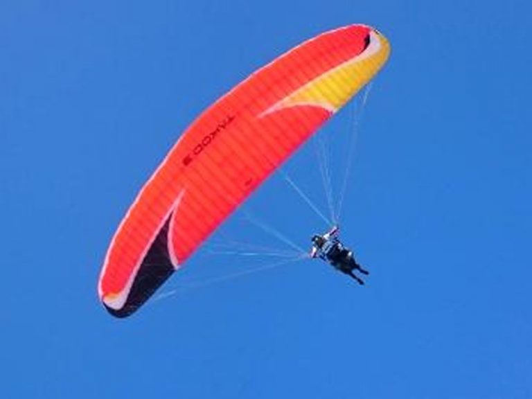 Rieti, cade con il parapendio. Trasportato al de Lellis