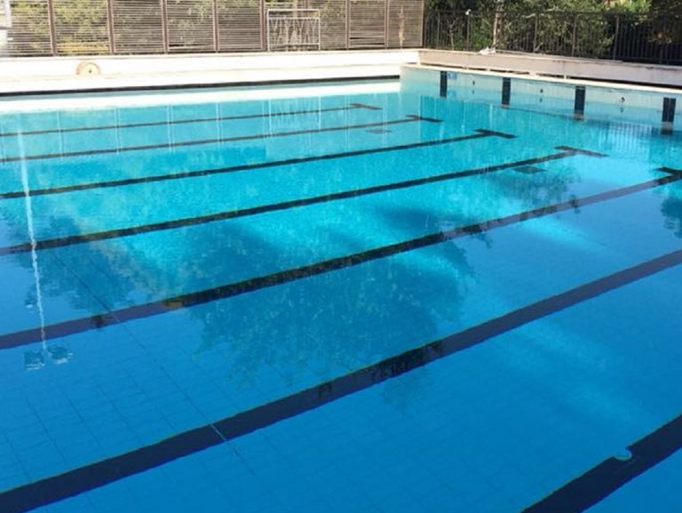 Mercoledì 12 luglio apre la piscina comunale di via Theseider