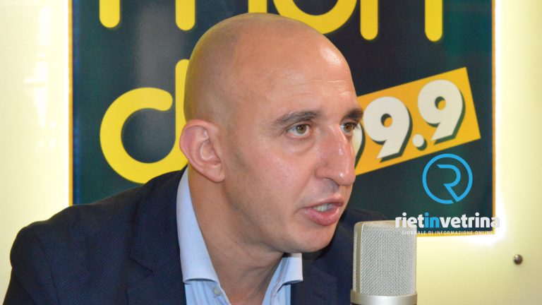 Emili: “La Giunta Sinibaldi ha trasformato 965 parcheggi gratuiti in posti a pagamento senza tariffe agevolate per residenti, lavoratori, pendolari”