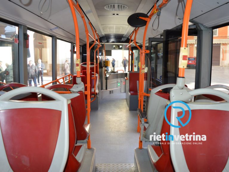 SEI TU IL REPORTER – “Viaggiamo sui bus ASM con 35°C, sono invivibili”