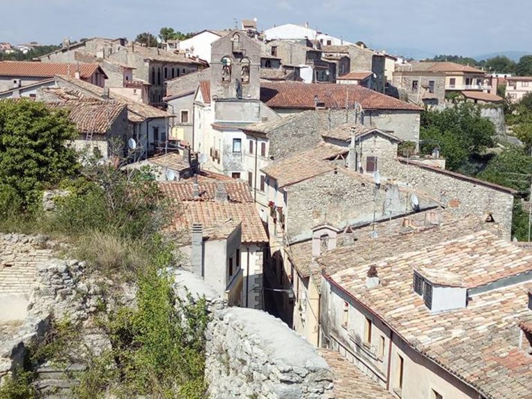 SEI TU IL REPORTER di Rietinvetrina – “A Casali di Poggio Nativo siamo senza corrente da sabato sera 25 ottobre” SEI TU IL REPORTER di Rietinvetrina – “A Casali di Poggio Nativo siamo senza corrente da sabato sera 25 ottobre”