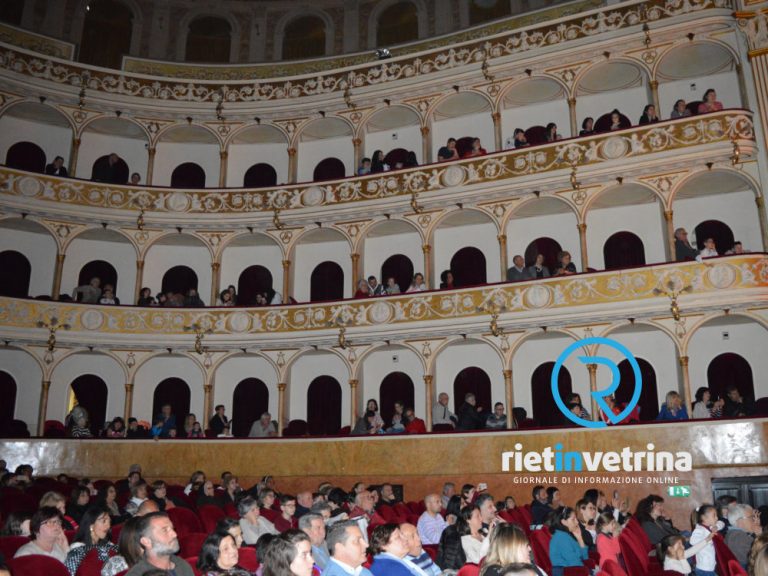 Il Teatro Flavio Vespasiano torna a capienza piena