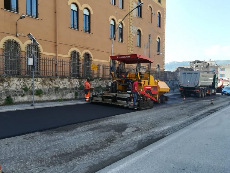 Ripavimentazione strade, Emili: “Investiamo altri 370mila euro. In totale finora oltre 2,5 milioni per gli asfalti”