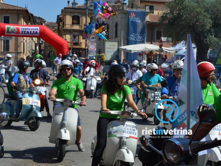 Il Vespa Club Rieti al raduno mondiale di Pontedera