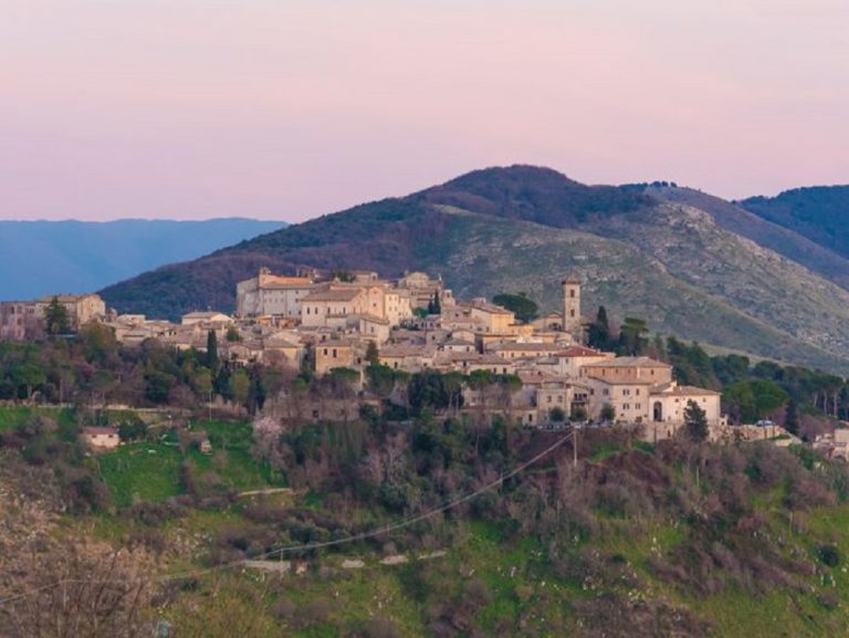Aggiornamento Covid città di Fara in Sabina 1° settembre. C’è un nuovo caso