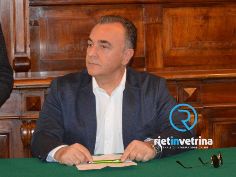Casanica: “M5S non parteciperà alle primarie del centrosinistra. Potremmo presentarci soli alle amministrative”
