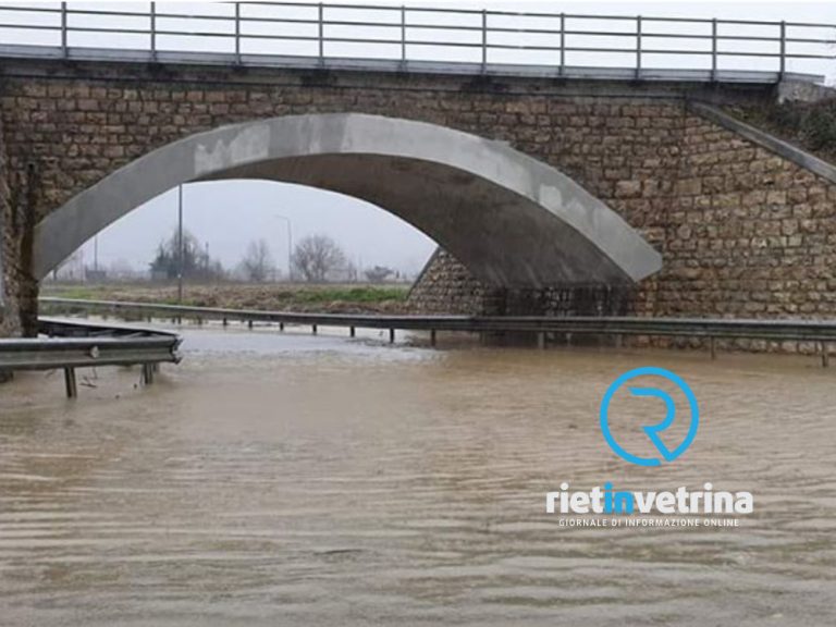 Il ponte di via Velinia verrà demolito. Sarà ricostruito in modo da evitare allagamenti