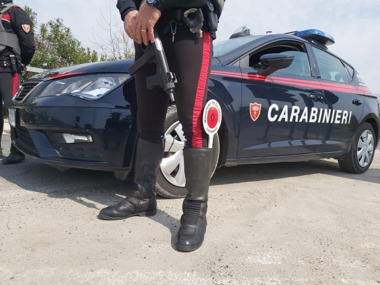 Offende Forze dell’Ordine e sanitari: denunciato un serbo di 49 anni