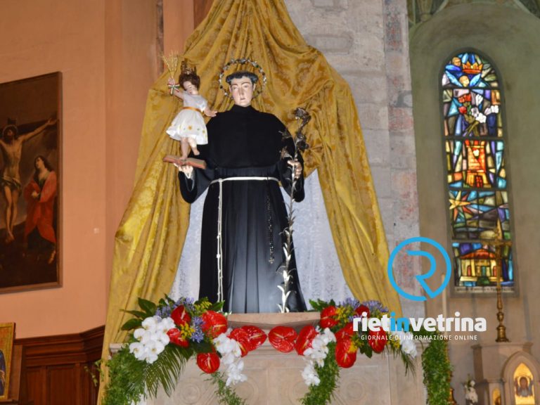 Oggi 12 giugno sant’Antonio verrà esposto. Inizia il Giugno Antoniano 2024