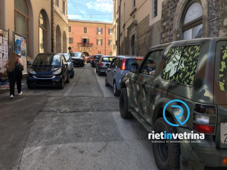 Via Pennina chiusa al traffico dal 20 aprile. Invertito il senso di marcia in via Pescheria