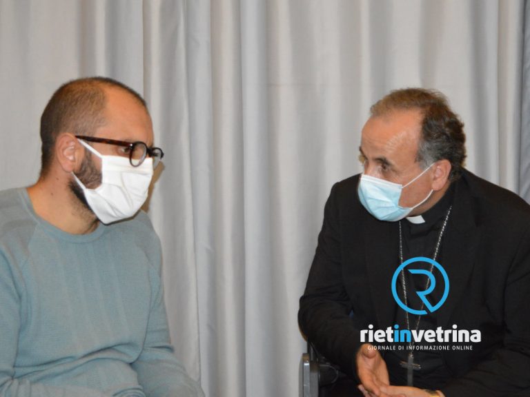 Il presidente della Provincia Mariano Calisse saluta il vescovo Domenico Pompili con una lettera aperta