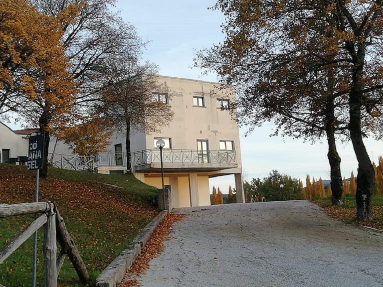 Covid, 15 maggio vaccinazioni over 40 senza prenotazione all’Asl di Sant’Elpidio