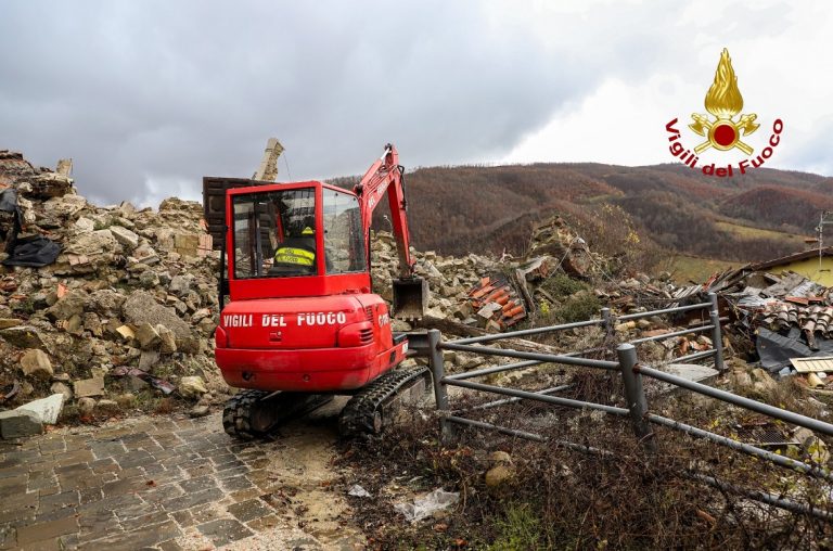 Ricostruzione post sisma: intesa sulle proroghe per garantire continuità a cantieri e procedure