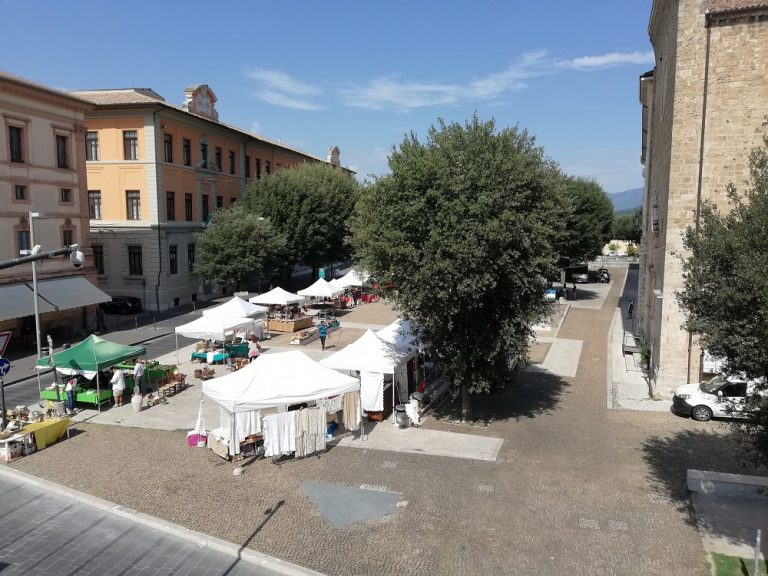Il 14 e 15 maggio torna a Rieti il Mercato dell’artigianato, antiquariato, modernariato e vintage