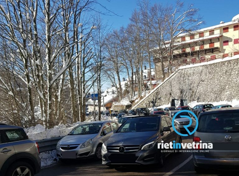 Volontariato Civico, a Pian de’ Valli arriva l’infopoint realizzato dal Consorzio Terminillo Rete di Impresa e installato dalla società Terminillo Glamping