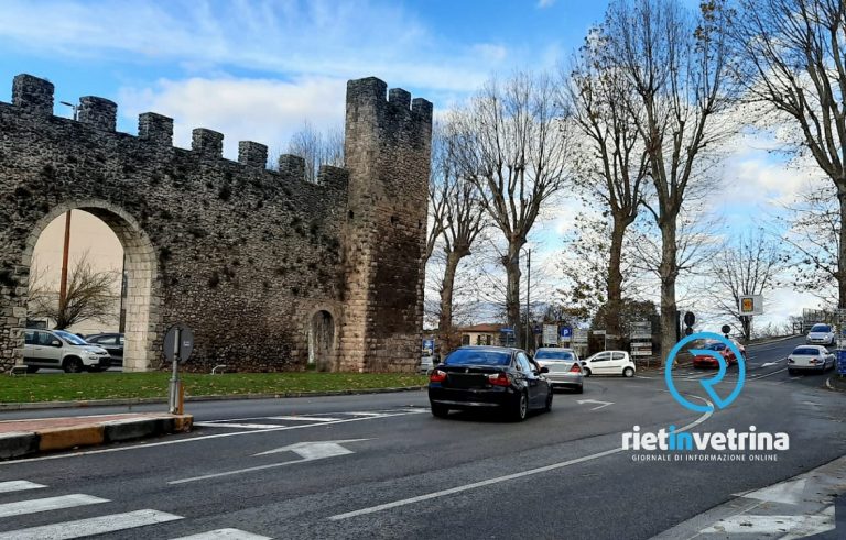 SEI TU IL REPORTER di Rietinvetrina – Ahmed: “Io e i miei figli abbiamo rischiato la vita per un’auto contromano in viale Morroni”