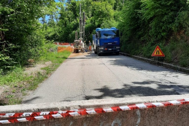 Chiusa via della Foresta, Calisse: “Mi scuso con attività e residenti, ma lavori non più rinviabili. Rischio troppo alto”
