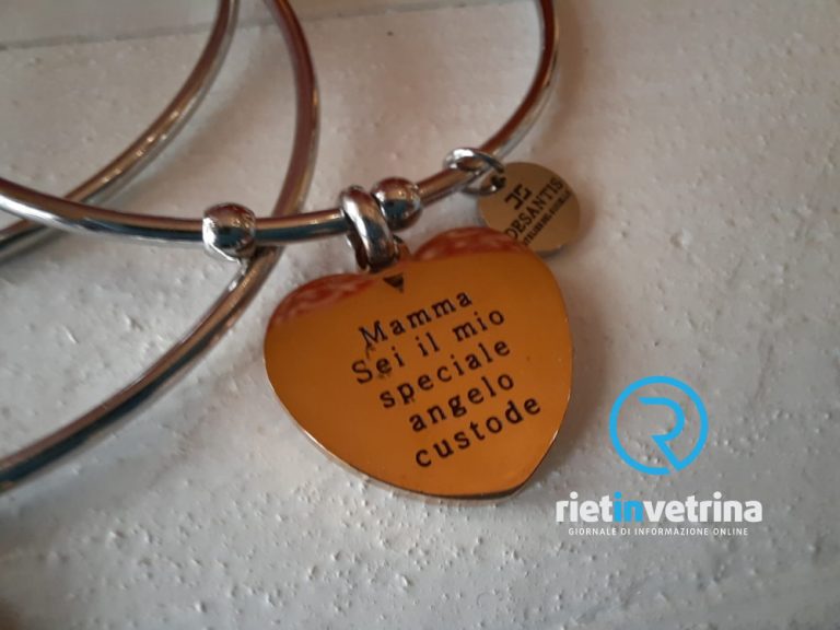TAGGA Collezioni per la Festa della Mamma ha in serbo per te tante novità – SCORRI LA GALLERIA FOTOGRAFICA