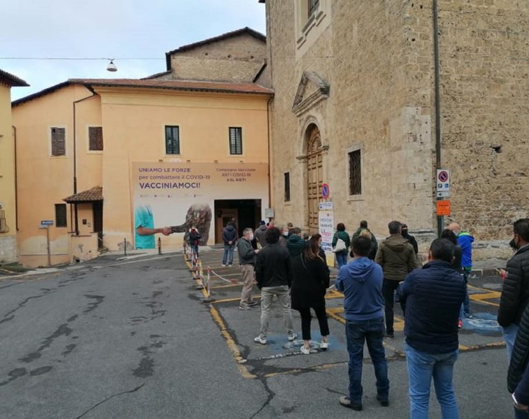 Covid Lazio 5 dicembre 2021, 1.549 nuovi positivi. Rapporto casi – tamponi al 3,9%