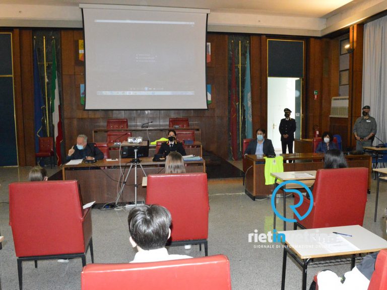 Settimana europea sicurezza stradale, svolto incontro con gli studenti in Provincia
