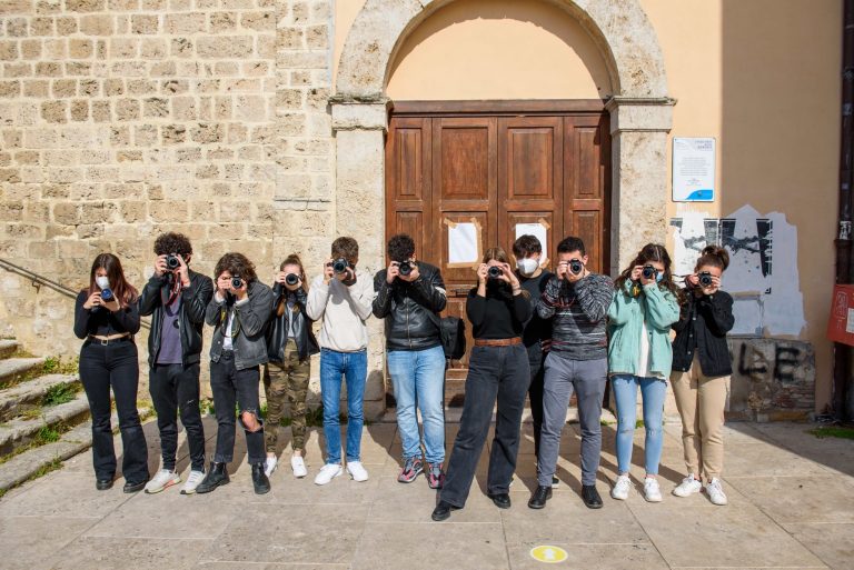 “The Covid Wall” mostra fotografica degli studenti del Liceo Jucci