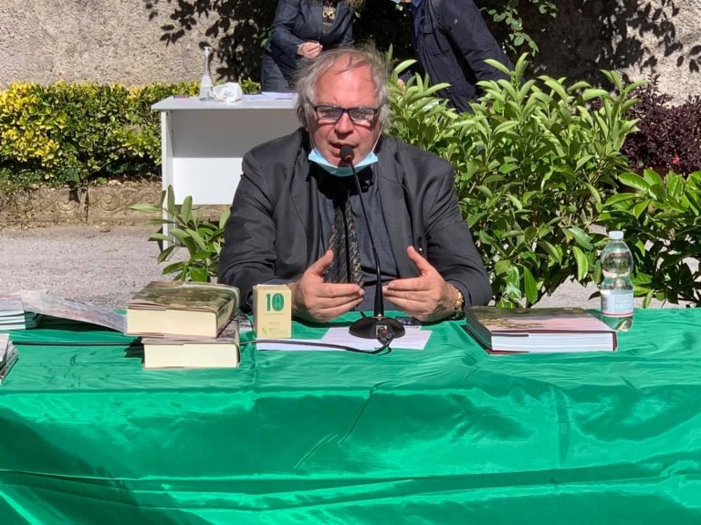 Lorenzetti: “Ti dimetti se il tuo bilancio viene bocciato e paralizza la vita dell’Ente. Cosa c’è dietro?”