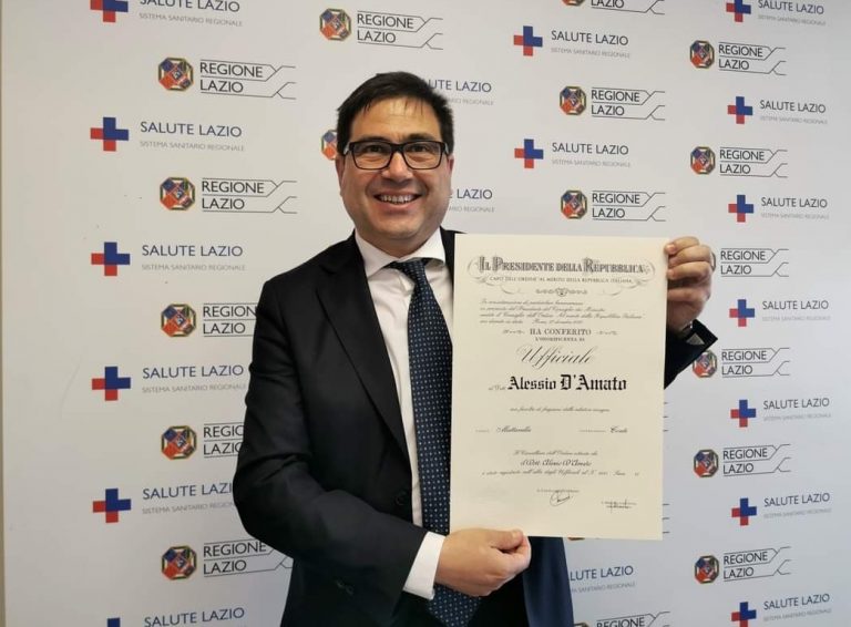 L’assessore D’Amato dedica onorificenza della Repubblica a tutto il personale sanitario