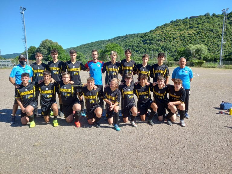 A Casette quadrangolare di calcio Under 17
