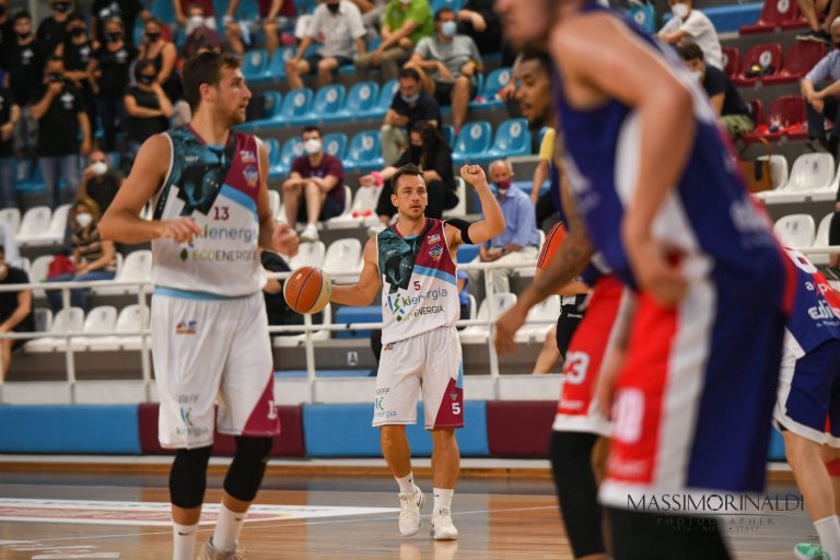 Gara 3 playout va a Biella. Kienergia battuta 72 – 60