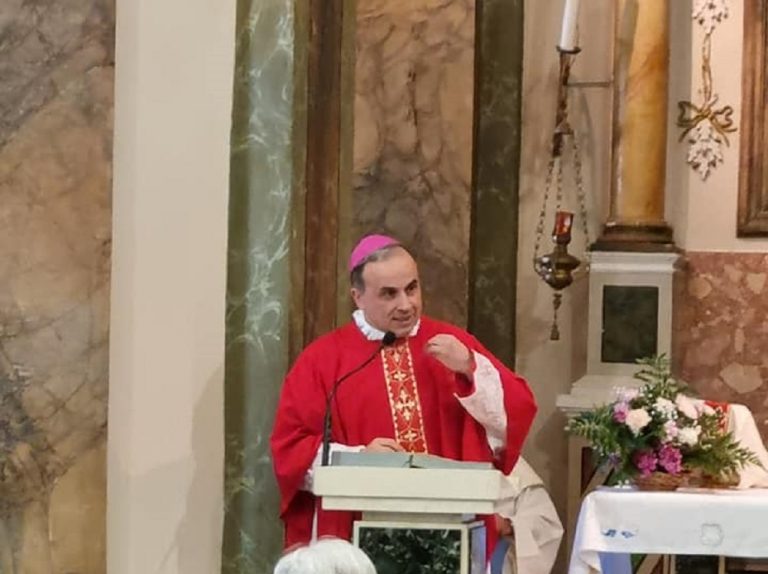 Con la santa messa del vescovo Pompili ufficialmente riaperta la Chiesa Santa Maria Nuova di Borbona