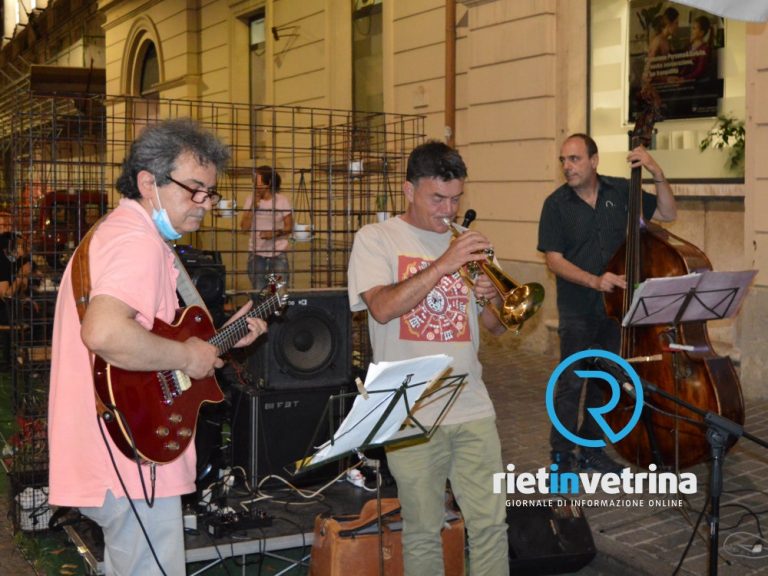Festa Europea della Musica 2021, il jazz degli Oprachina rinfresca il venerdi sera di via Garibaldi – LE FOTO