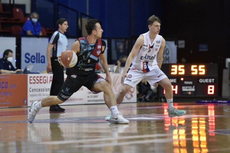 La Kienergia Rieti non riesce nell’impresa e retrocede in B. Coach Rossi: “Finire così fa male”