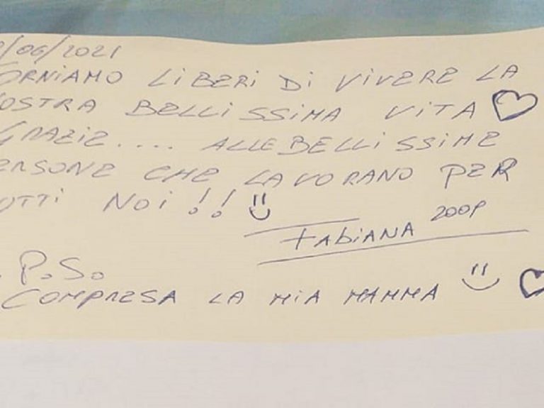 Il messaggio di speranza lasciato dalla giovane Fabiana dopo essersi vaccinata al de Lellis di Rieti