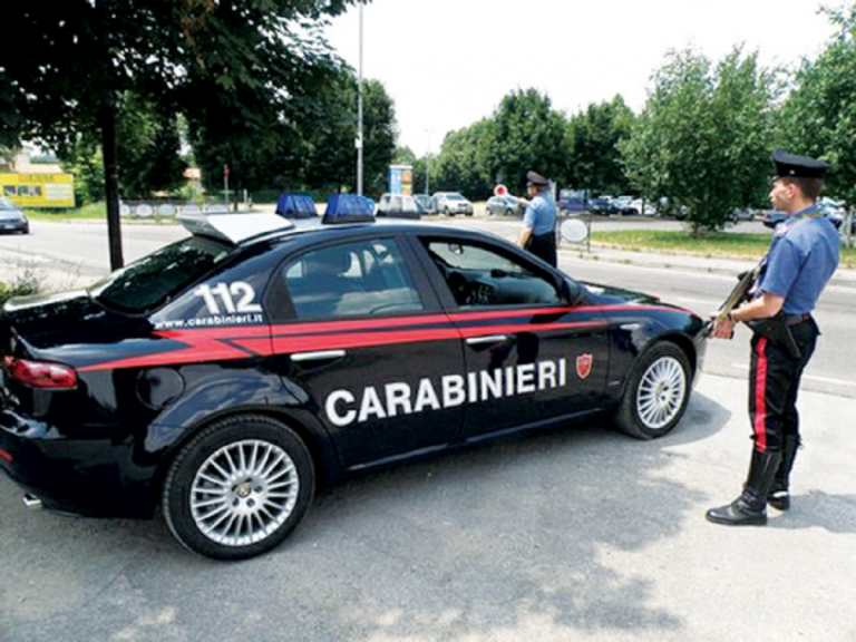 Carabinieri denunciano due romani per furto di bagagli in un’auto a Cittaducale
