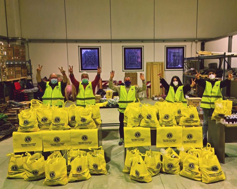Club Lions Rieti Host: La solidarietà non va in vacanza, raccolti tre quintali di prodotti alimentari da donare
