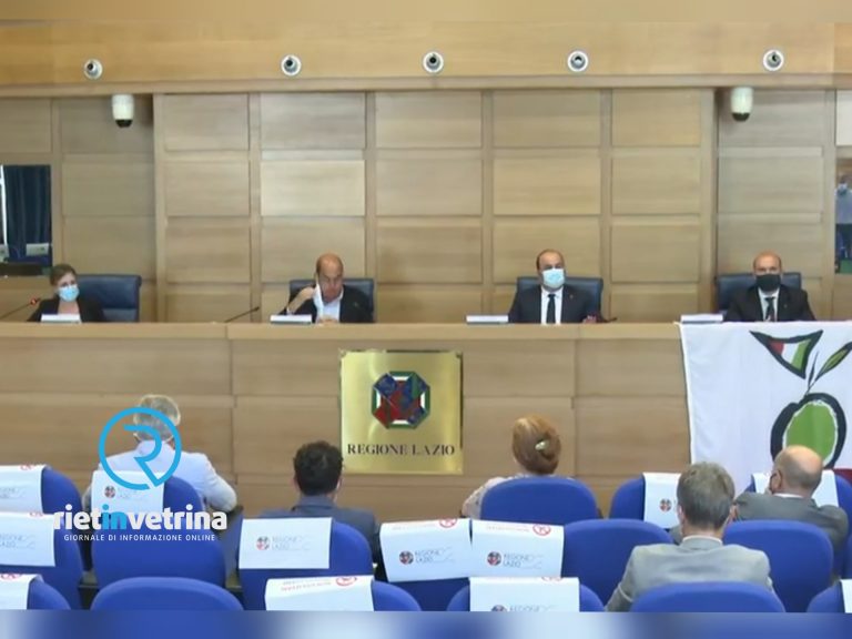 Zingaretti firma protocollo con Associazione Nazionale Città dell’Olio per promuovere filiera olearia