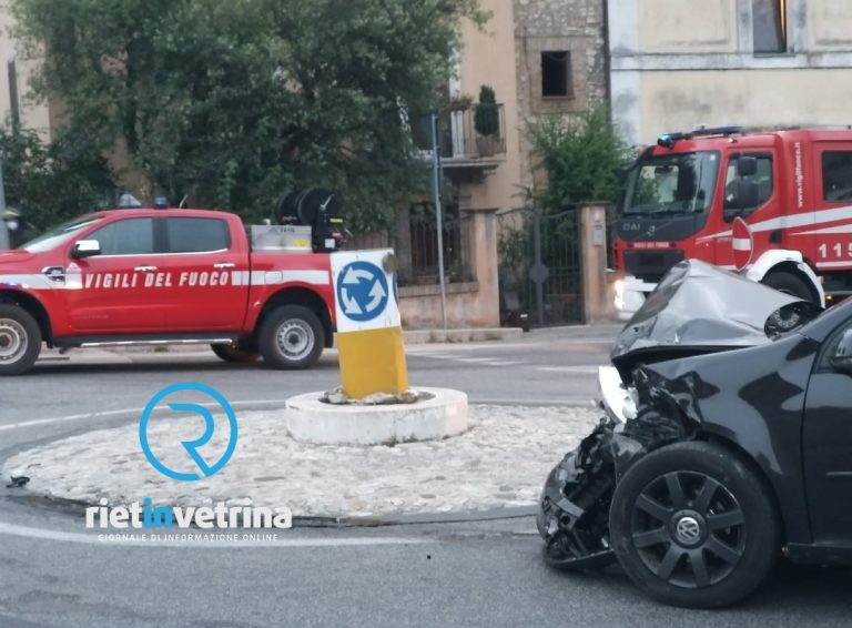 Incidente a Contigliano tra un’auto ed un furgone