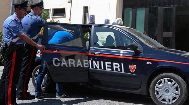 Carabinieri arrestano per la terza volta in meno di due mesi uomo evaso dai domiciliari